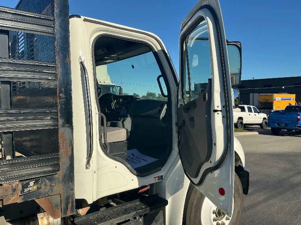Flatbed Truck-Light and Medium Duty Trucks-Freightliner-2019-M2-Piqua-OH-119,230\n\t\tmiles-$ 56,500 - Image 20
