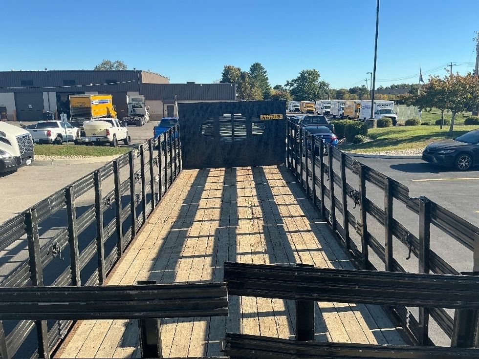 Flatbed Truck-Light and Medium Duty Trucks-Freightliner-2019-M2-Piqua-OH-119,230\n\t\tmiles-$ 56,500 - Image 8