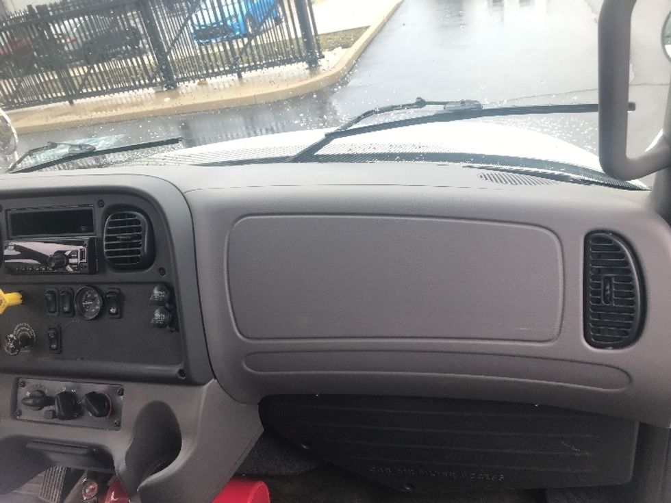 Flatbed Truck-Light and Medium Duty Trucks-Freightliner-2019-M2-Pittsburgh-PA-64,895\n\t\tmiles-$ 54,750 - Image 17