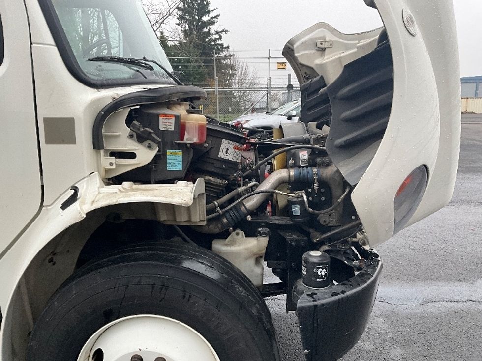 Flatbed Truck-Light and Medium Duty Trucks-Freightliner-2019-M2-Portland-OR-115,021\n\t\tmiles-$ 55,250 - Image 23