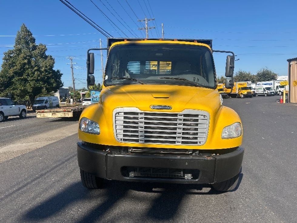Flatbed Truck-Light and Medium Duty Trucks-Freightliner-2019-M2-Portland-OR-81,389\n\t\tmiles-$ 55,000 - Image 2