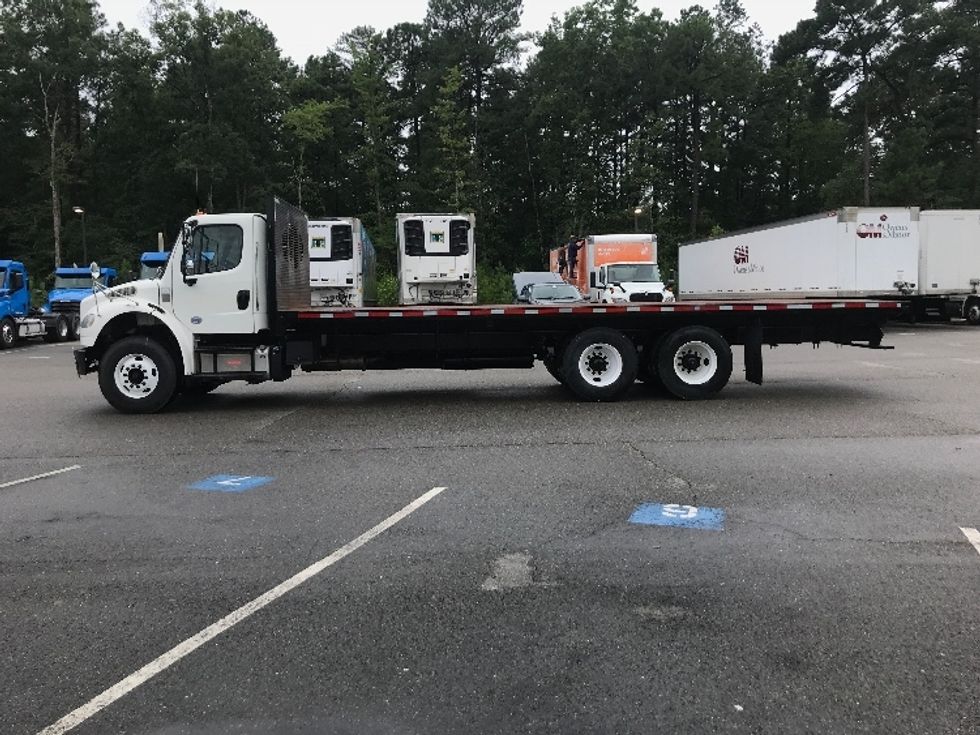 Flatbed Truck-Light and Medium Duty Trucks-Freightliner-2019-M2-Prince George-VA-83,158\n\t\tmiles-$ 73,500 - Image 4