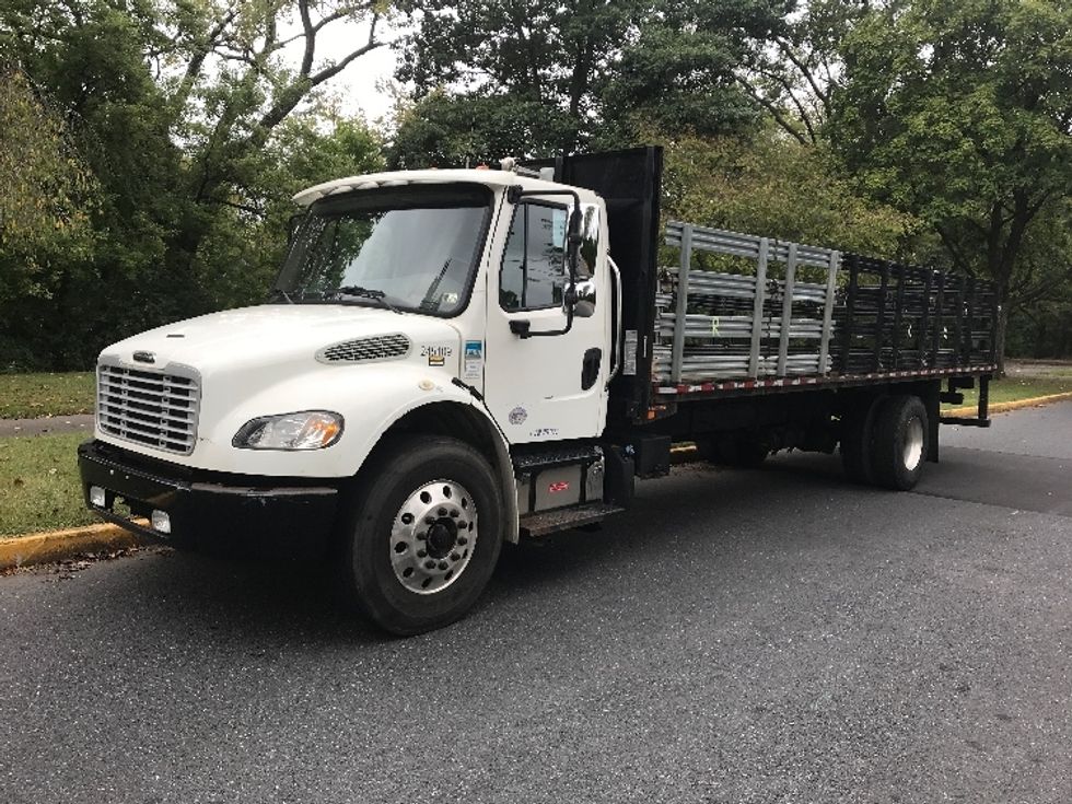 2019 Freightliner M2 Flatbed Truck