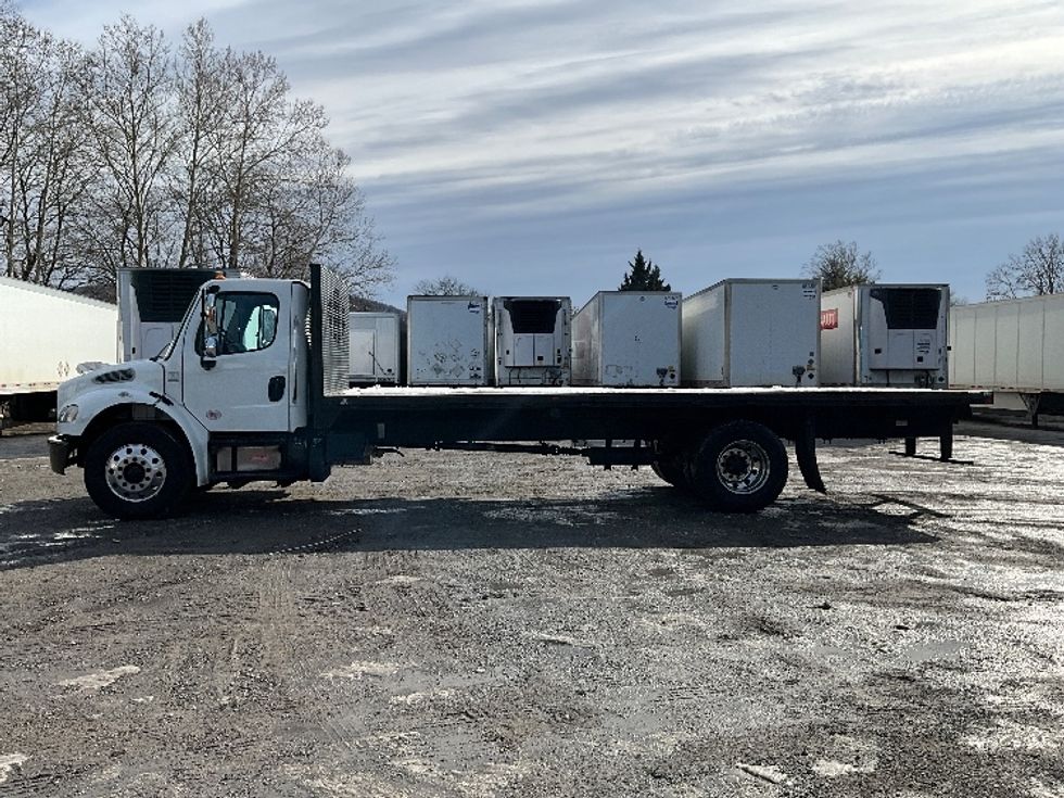 Flatbed Truck-Light and Medium Duty Trucks-Freightliner-2019-M2-Reading-PA-282,521\n\t\tmiles-$ 24,500 - Image 4