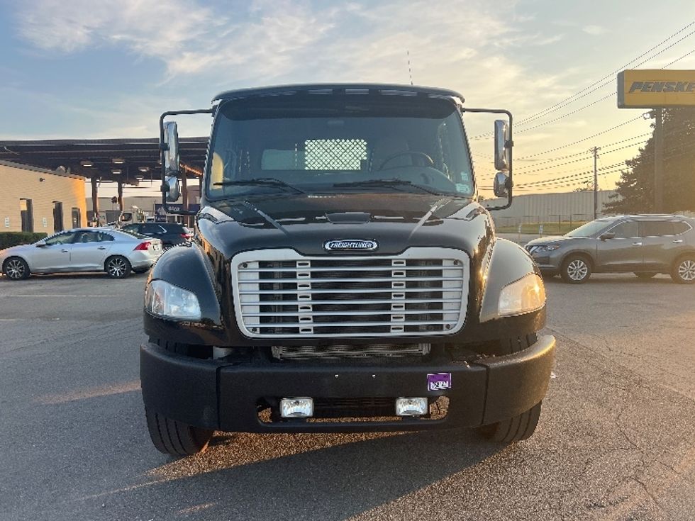 Flatbed Truck-Light and Medium Duty Trucks-Freightliner-2019-M2-Rochester-NY-206,517\n\t\tmiles-$ 40,250 - Image 2