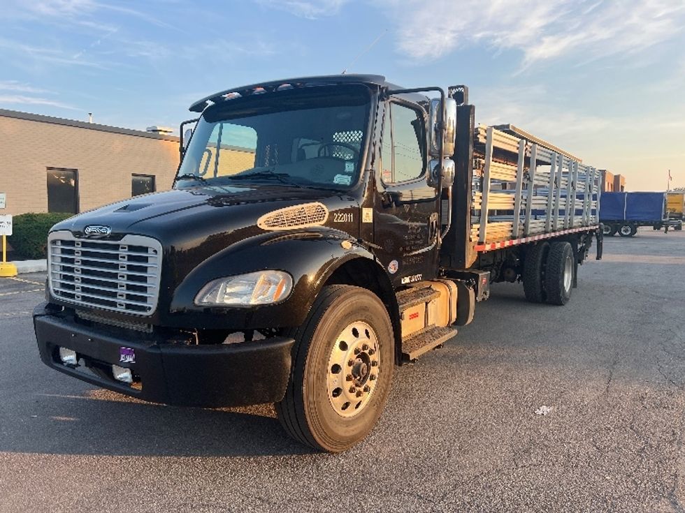 Flatbed Truck-Light and Medium Duty Trucks-Freightliner-2019-M2-Rochester-NY-206,517\n\t\tmiles-$ 40,250 - Image 3