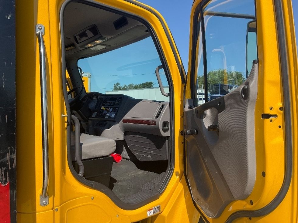 2019 Freightliner M2 106 Medium Duty photo 14