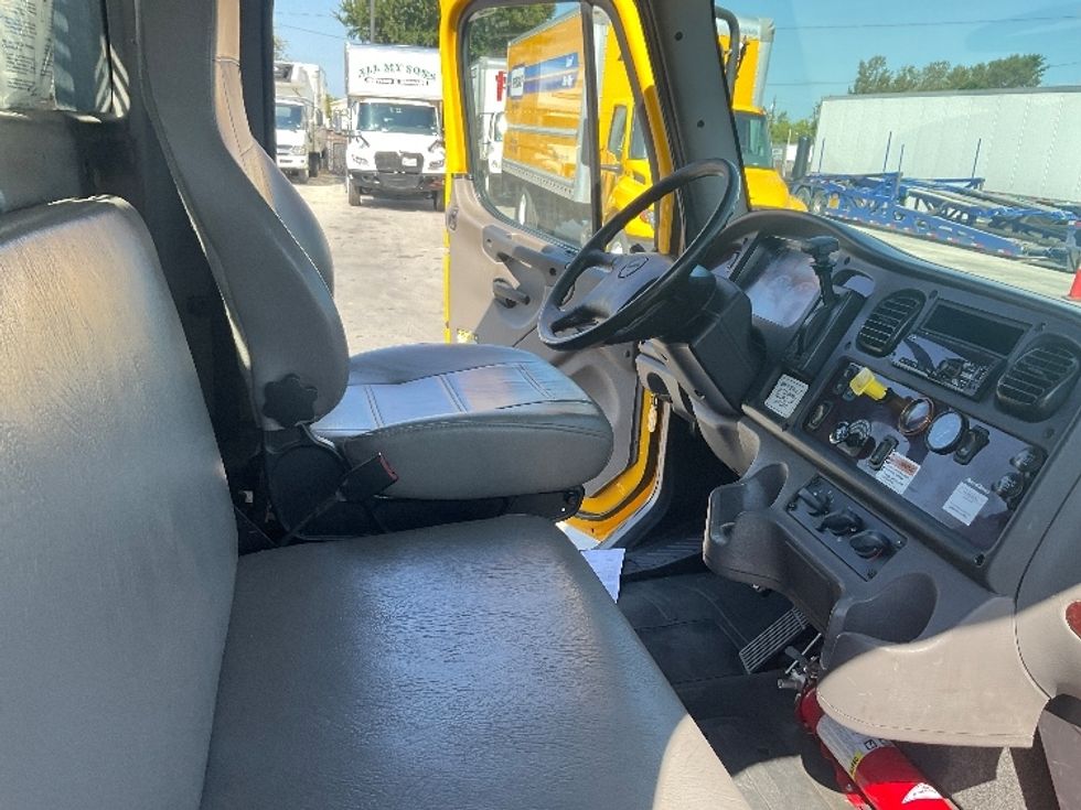 2019 Freightliner M2 106 Medium Duty photo 16