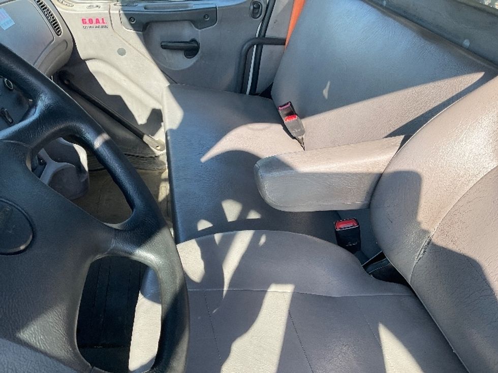 Flatbed Truck-Light and Medium Duty Trucks-Freightliner-2019-M2-Sacramento-CA-146,035\n\t\tmiles-$ 70,000 - Image 12