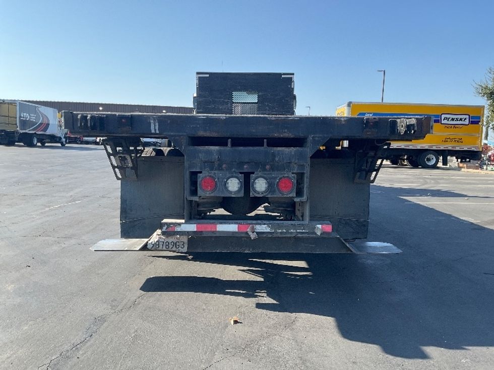 Flatbed Truck-Light and Medium Duty Trucks-Freightliner-2019-M2-Sacramento-CA-146,035\n\t\tmiles-$ 70,000 - Image 3