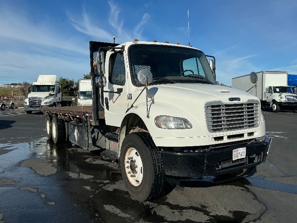 Flatbed Truck-Light and Medium Duty Trucks-Freightliner-2019-M2-Sacramento-CA-242,940\n\t\tmiles-$ 53,250 - Image 1