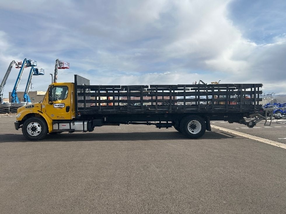 Flatbed Truck-Light and Medium Duty Trucks-Freightliner-2019-M2-Saint George-UT-103,742\n\t\tmiles-$ 55,000 - Image 4