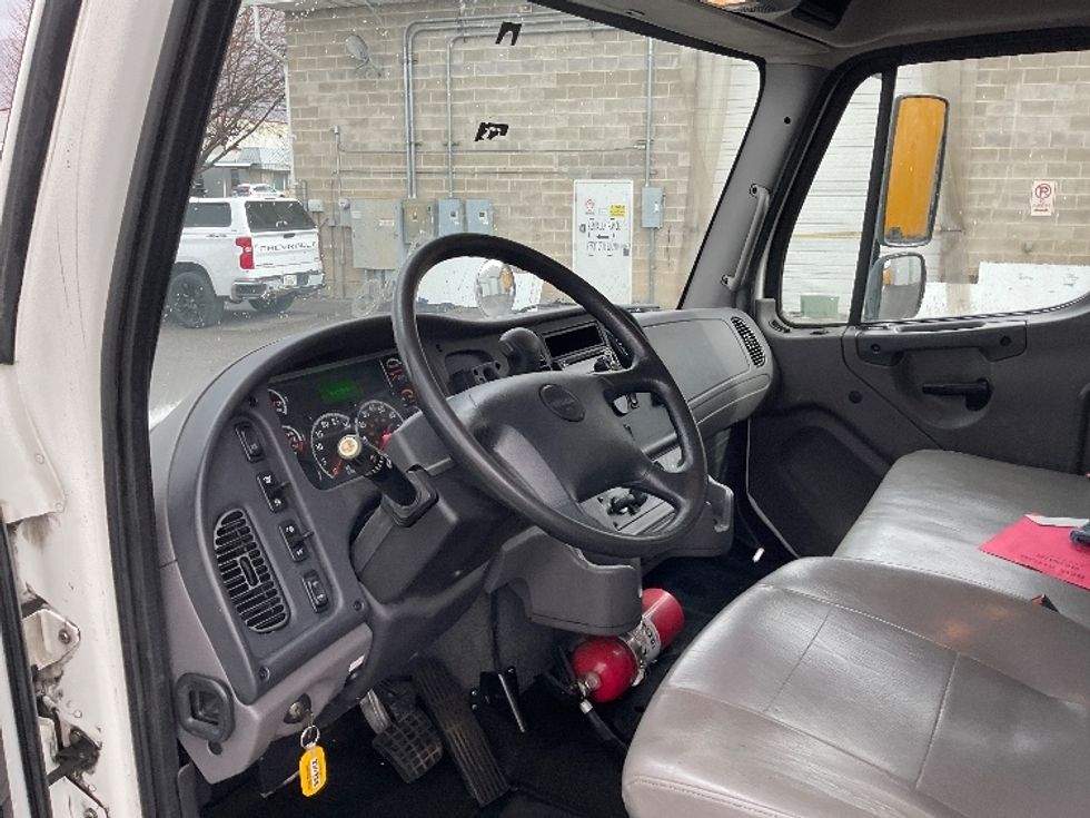 Flatbed Truck-Light and Medium Duty Trucks-Freightliner-2019-M2-Salt Lake City-UT-56,637\n\t\tmiles-$ 64,500 - Image 15