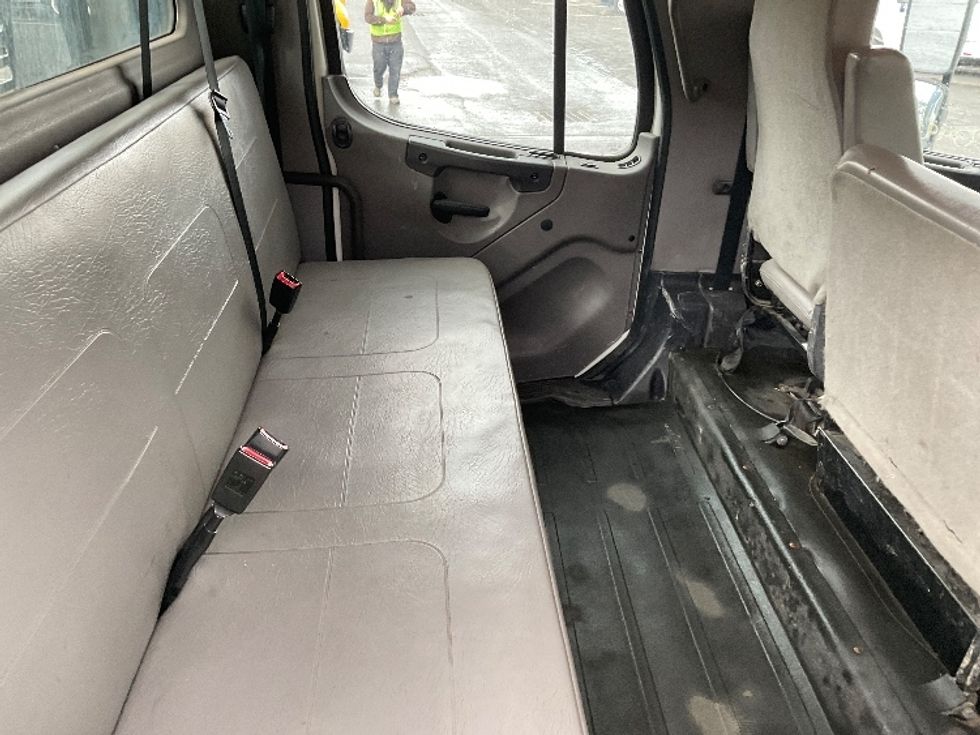 Flatbed Truck-Light and Medium Duty Trucks-Freightliner-2019-M2-Salt Lake City-UT-56,637\n\t\tmiles-$ 64,500 - Image 24