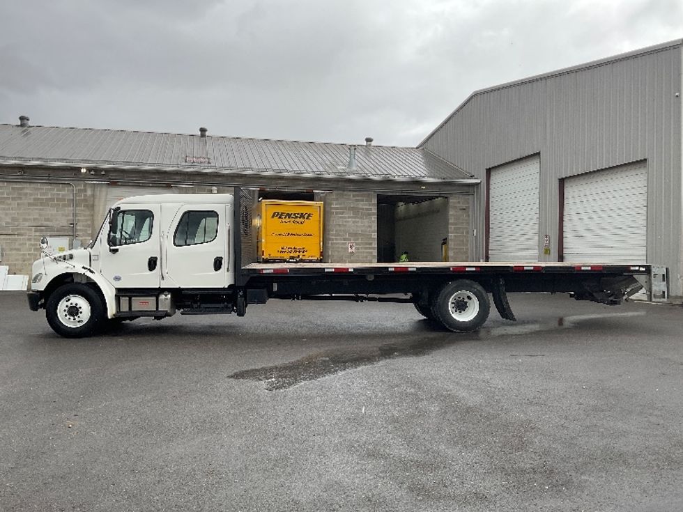 Flatbed Truck-Light and Medium Duty Trucks-Freightliner-2019-M2-Salt Lake City-UT-56,637\n\t\tmiles-$ 64,500 - Image 4