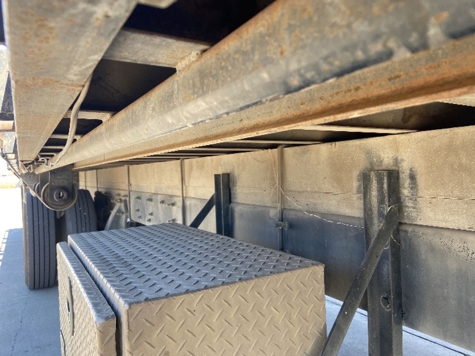 Flatbed Truck-Light and Medium Duty Trucks-Freightliner-2019-M2-San Antonio-TX-163,171\n\t\tmiles-$ 46,750 - Image 10