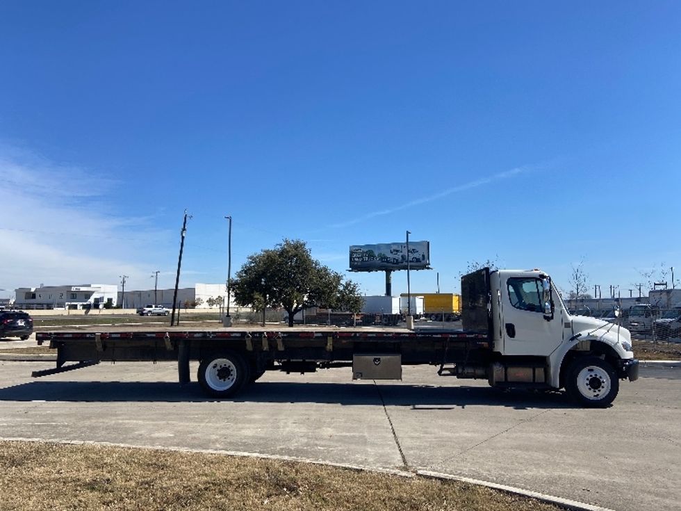 Flatbed Truck-Light and Medium Duty Trucks-Freightliner-2019-M2-San Antonio-TX-163,171\n\t\tmiles-$ 46,750 - Image 11