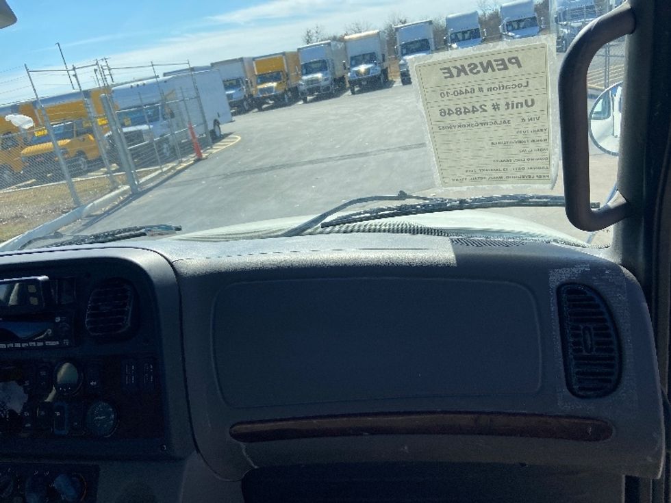 Flatbed Truck-Light and Medium Duty Trucks-Freightliner-2019-M2-San Antonio-TX-163,171\n\t\tmiles-$ 46,750 - Image 17