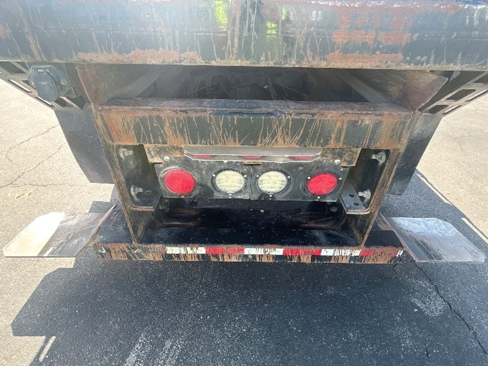 Flatbed Truck-Light and Medium Duty Trucks-Freightliner-2019-M2-San Antonio-TX-213,775\n\t\tmiles-$ 61,250 - Image 10