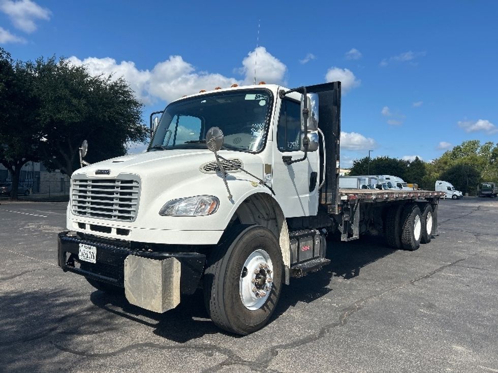 Flatbed Truck-Light and Medium Duty Trucks-Freightliner-2019-M2-San Antonio-TX-213,775\n\t\tmiles-$ 61,250 - Image 3