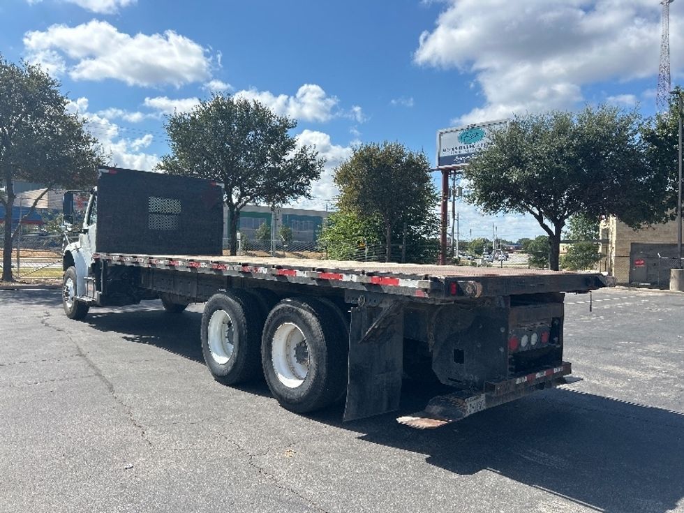 Flatbed Truck-Light and Medium Duty Trucks-Freightliner-2019-M2-San Antonio-TX-213,775\n\t\tmiles-$ 61,250 - Image 6