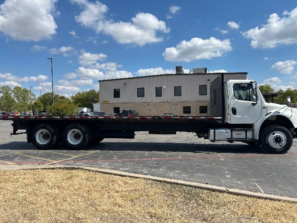 Flatbed Truck-Light and Medium Duty Trucks-Freightliner-2019-M2-San Antonio-TX-260,131\n\t\tmiles-$ 51,500 - Image 12