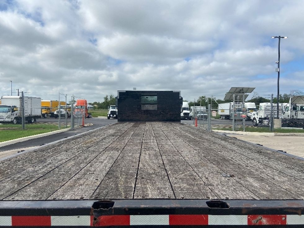 Flatbed Truck-Light and Medium Duty Trucks-Freightliner-2019-M2-San Antonio-TX-322,609\n\t\tmiles-$ 23,000 - Image 7