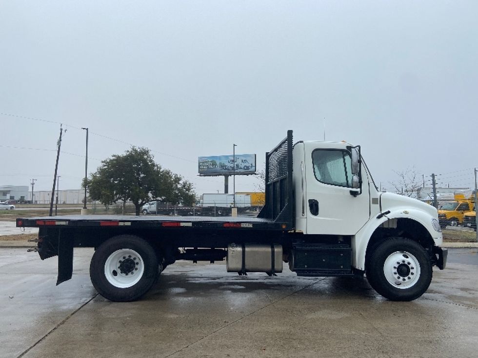 Flatbed Truck-Light and Medium Duty Trucks-Freightliner-2019-M2-San Antonio-TX-366,618\n\t\tmiles-$ 20,500 - Image 11