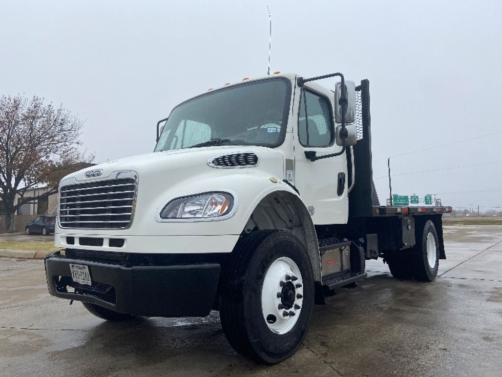 Flatbed Truck-Light and Medium Duty Trucks-Freightliner-2019-M2-San Antonio-TX-366,618\n\t\tmiles-$ 20,500 - Image 3