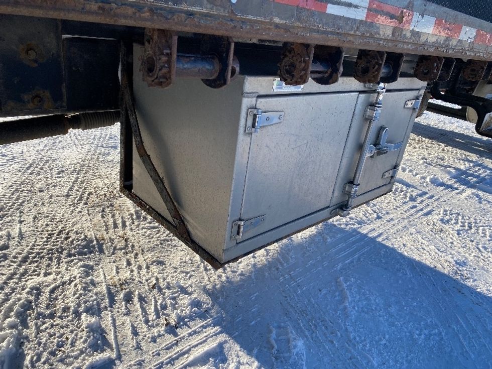 Flatbed Truck-Light and Medium Duty Trucks-Freightliner-2019-M2-Saskatoon-SK-163,225\n\t\tkm-$ 70,500 - Image 26