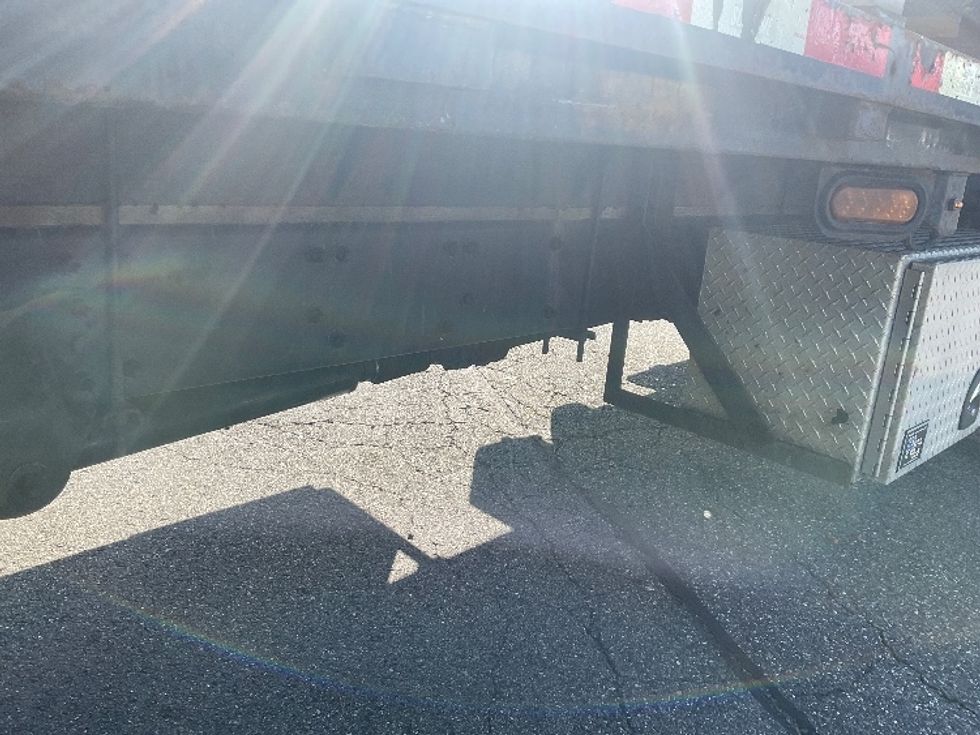 Flatbed Truck-Light and Medium Duty Trucks-Freightliner-2019-M2-Springfield-MA-112,262\n\t\tmiles-$ 43,250 - Image 11