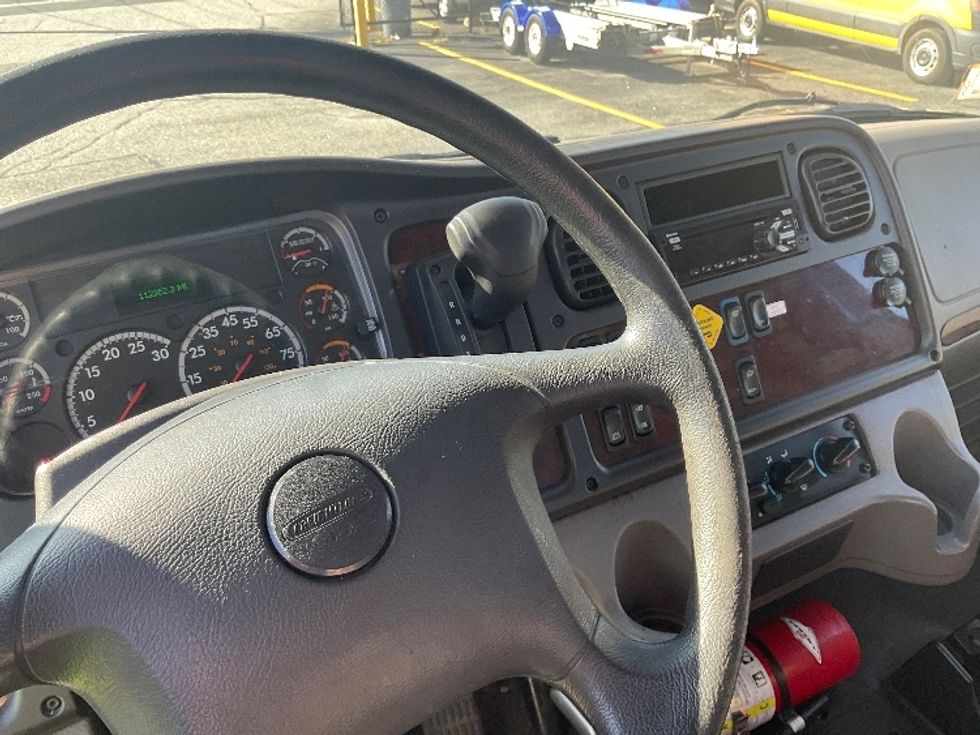 Flatbed Truck-Light and Medium Duty Trucks-Freightliner-2019-M2-Springfield-MA-112,262\n\t\tmiles-$ 43,250 - Image 14