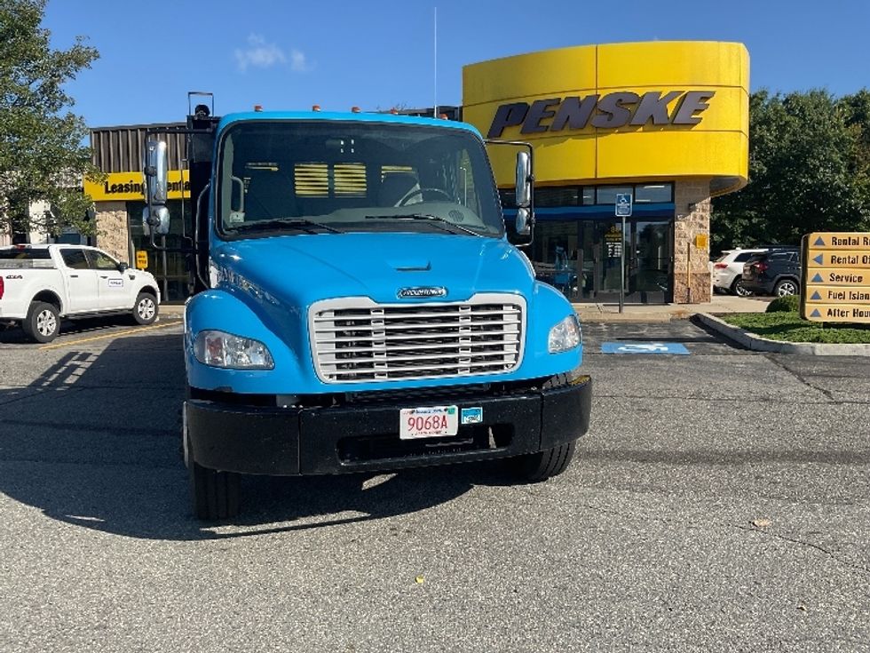 Flatbed Truck-Light and Medium Duty Trucks-Freightliner-2019-M2-Springfield-MA-112,262\n\t\tmiles-$ 43,250 - Image 2