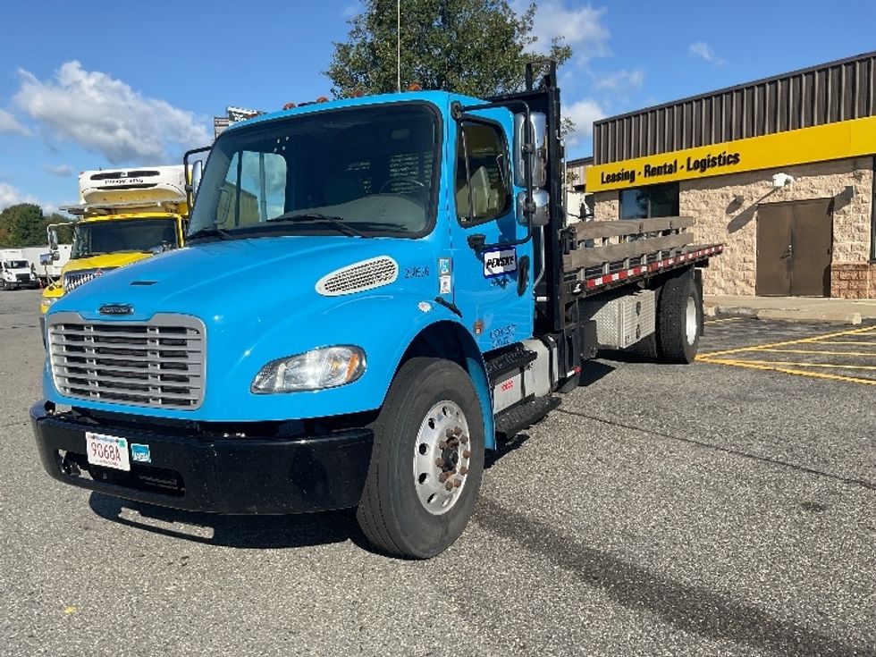 Flatbed Truck-Light and Medium Duty Trucks-Freightliner-2019-M2-Springfield-MA-112,262\n\t\tmiles-$ 43,250 - Image 3