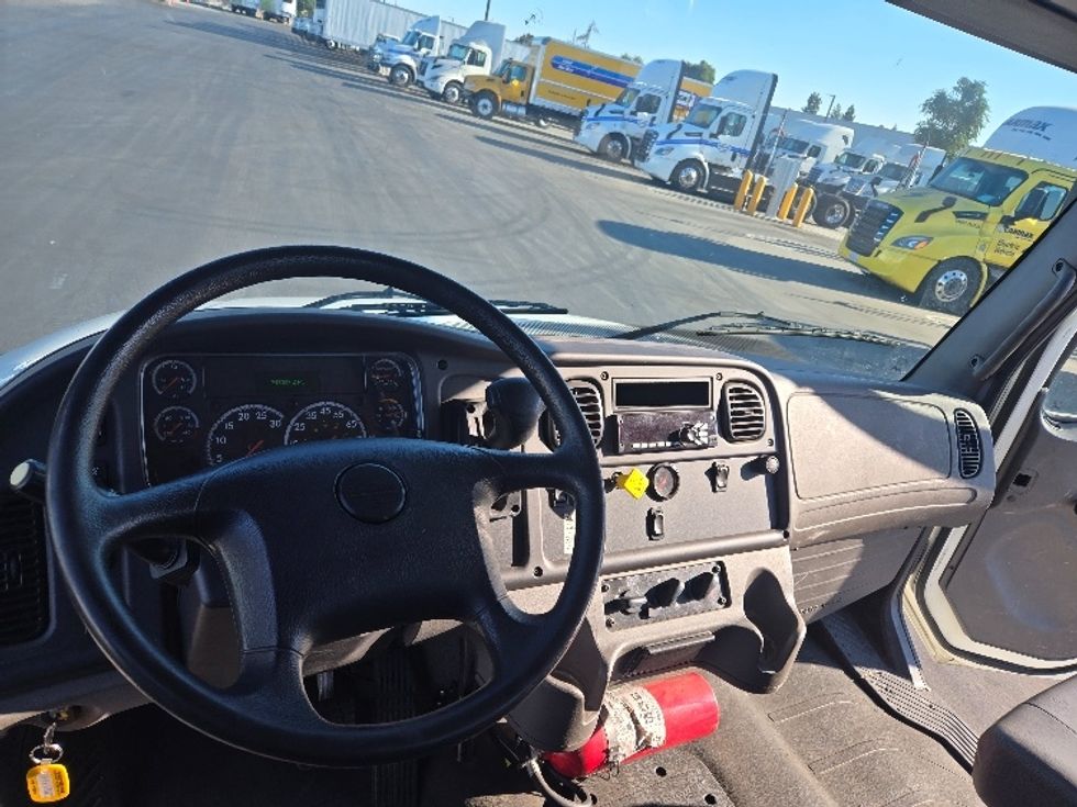 Flatbed Truck-Light and Medium Duty Trucks-Freightliner-2019-M2-Stockton-CA-243,097\n\t\tmiles-$ 37,250 - Image 13