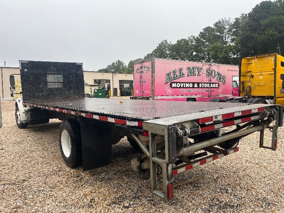 Flatbed Truck-Light and Medium Duty Trucks-Freightliner-2019-M2-Suwanee-GA-231,348\n\t\tmiles-$ 41,500 - Image 6