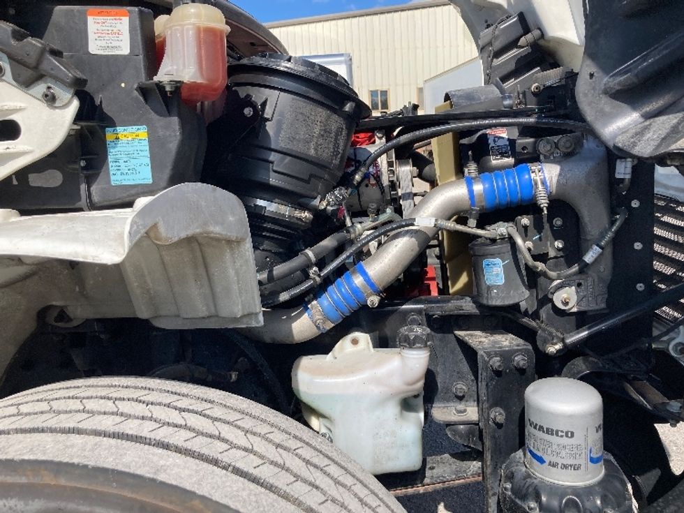 Flatbed Truck-Light and Medium Duty Trucks-Freightliner-2019-M2-Tampa-FL-130,806\n\t\tmiles-$ 55,500 - Image 24