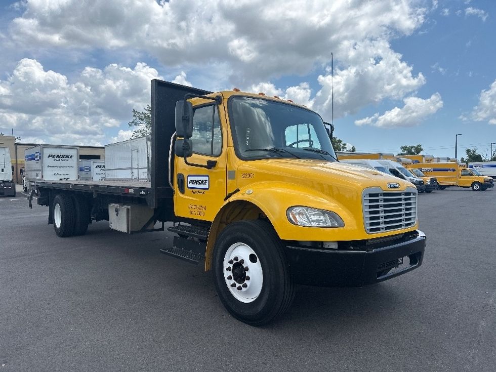 Flatbed Truck-Light and Medium Duty Trucks-Freightliner-2019-M2-Tampa-FL-138,560\n\t\tmiles-$ 51,250 - Image 1