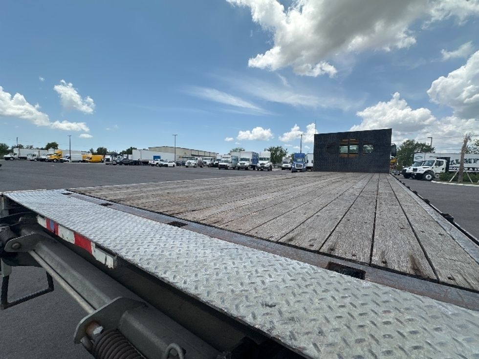 Flatbed Truck-Light and Medium Duty Trucks-Freightliner-2019-M2-Tampa-FL-138,560\n\t\tmiles-$ 51,250 - Image 11
