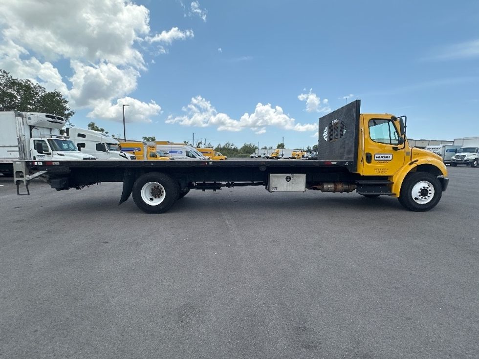Flatbed Truck-Light and Medium Duty Trucks-Freightliner-2019-M2-Tampa-FL-138,560\n\t\tmiles-$ 51,250 - Image 15