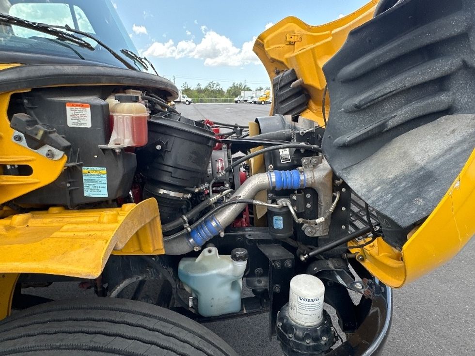 Flatbed Truck-Light and Medium Duty Trucks-Freightliner-2019-M2-Tampa-FL-138,560\n\t\tmiles-$ 51,250 - Image 23