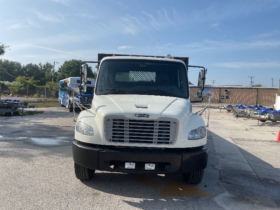 Flatbed Truck-Light and Medium Duty Trucks-Freightliner-2019-M2-Tampa-FL-147,412\n\t\tmiles-$ 52,750 - Image 2