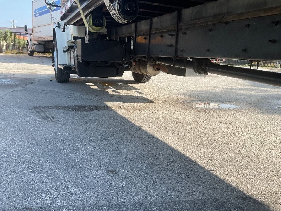 Flatbed Truck-Light and Medium Duty Trucks-Freightliner-2019-M2-Tampa-FL-147,412\n\t\tmiles-$ 52,750 - Image 5
