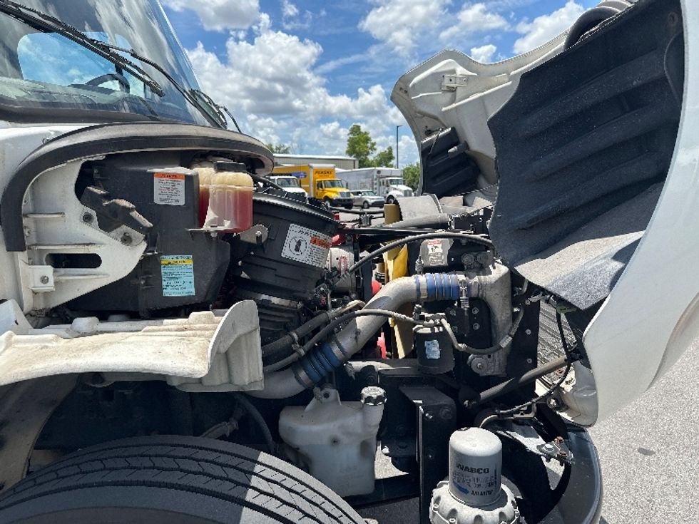 Flatbed Truck-Light and Medium Duty Trucks-Freightliner-2019-M2-Tampa-FL-171,106\n\t\tmiles-$ 54,250 - Image 22