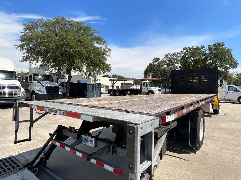 Flatbed Truck-Light and Medium Duty Trucks-Freightliner-2019-M2-Tampa-FL-175,125\n\t\tmiles-$ 46,500 - Image 10