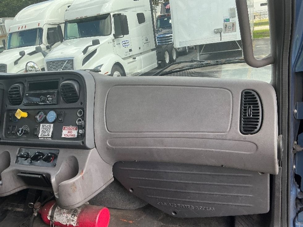 Flatbed Truck-Light and Medium Duty Trucks-Freightliner-2019-M2-Tampa-FL-178,740\n\t\tmiles-$ 51,000 - Image 15