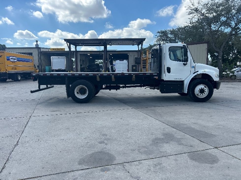 Flatbed Truck-Light and Medium Duty Trucks-Freightliner-2019-M2-Tampa-FL-66,790\n\t\tmiles-$ 43,500 - Image 15