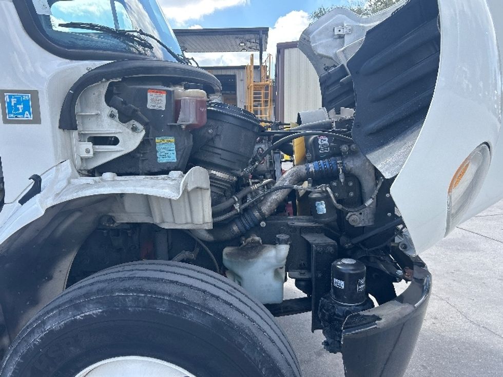 Flatbed Truck-Light and Medium Duty Trucks-Freightliner-2019-M2-Tampa-FL-66,790\n\t\tmiles-$ 43,500 - Image 22