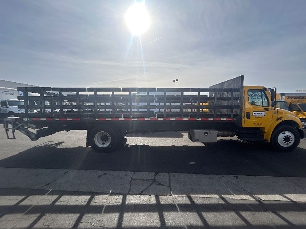 Flatbed Truck-Light and Medium Duty Trucks-Freightliner-2019-M2-Torrance-CA-115,928\n\t\tmiles-$ 59,250 - Image 15