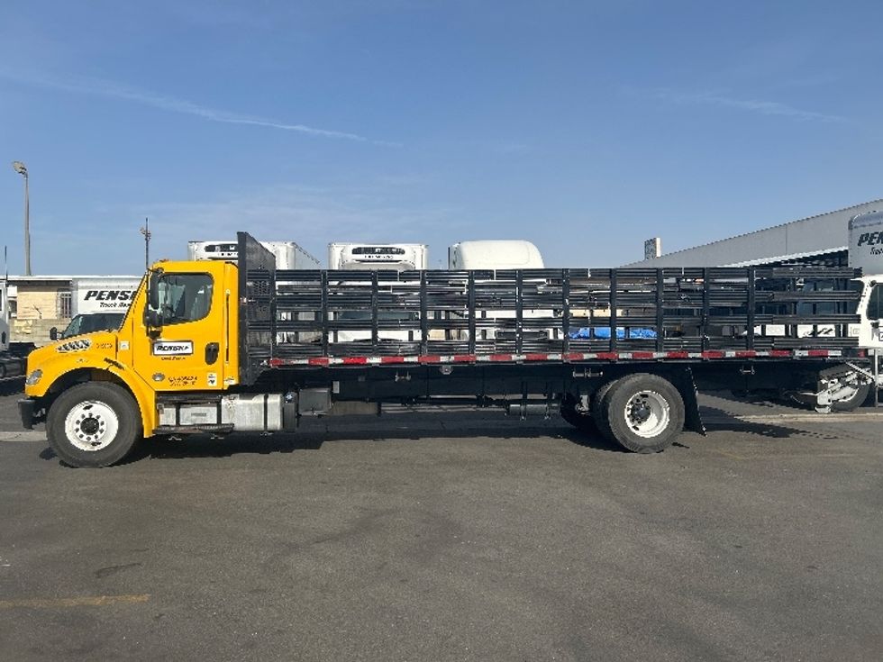 Flatbed Truck-Light and Medium Duty Trucks-Freightliner-2019-M2-Torrance-CA-115,928\n\t\tmiles-$ 59,250 - Image 4